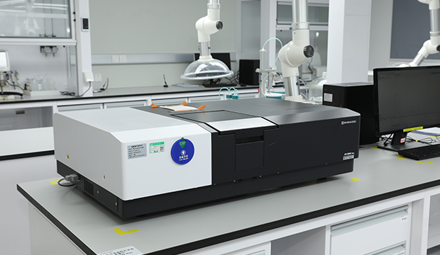 紫外可见近红外分光光度计